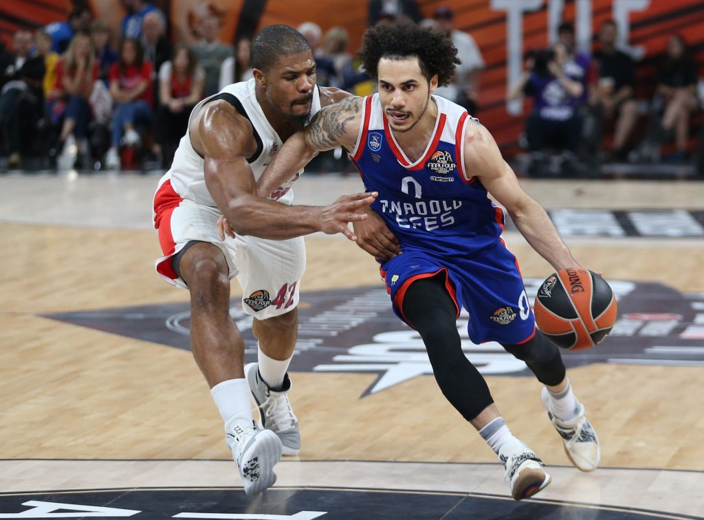 Pariu pe puncte in baschetul din Turcia: Anadolu Efes – Bursaspor | Ambele formatii sunt in forma buna! Cota 1.75